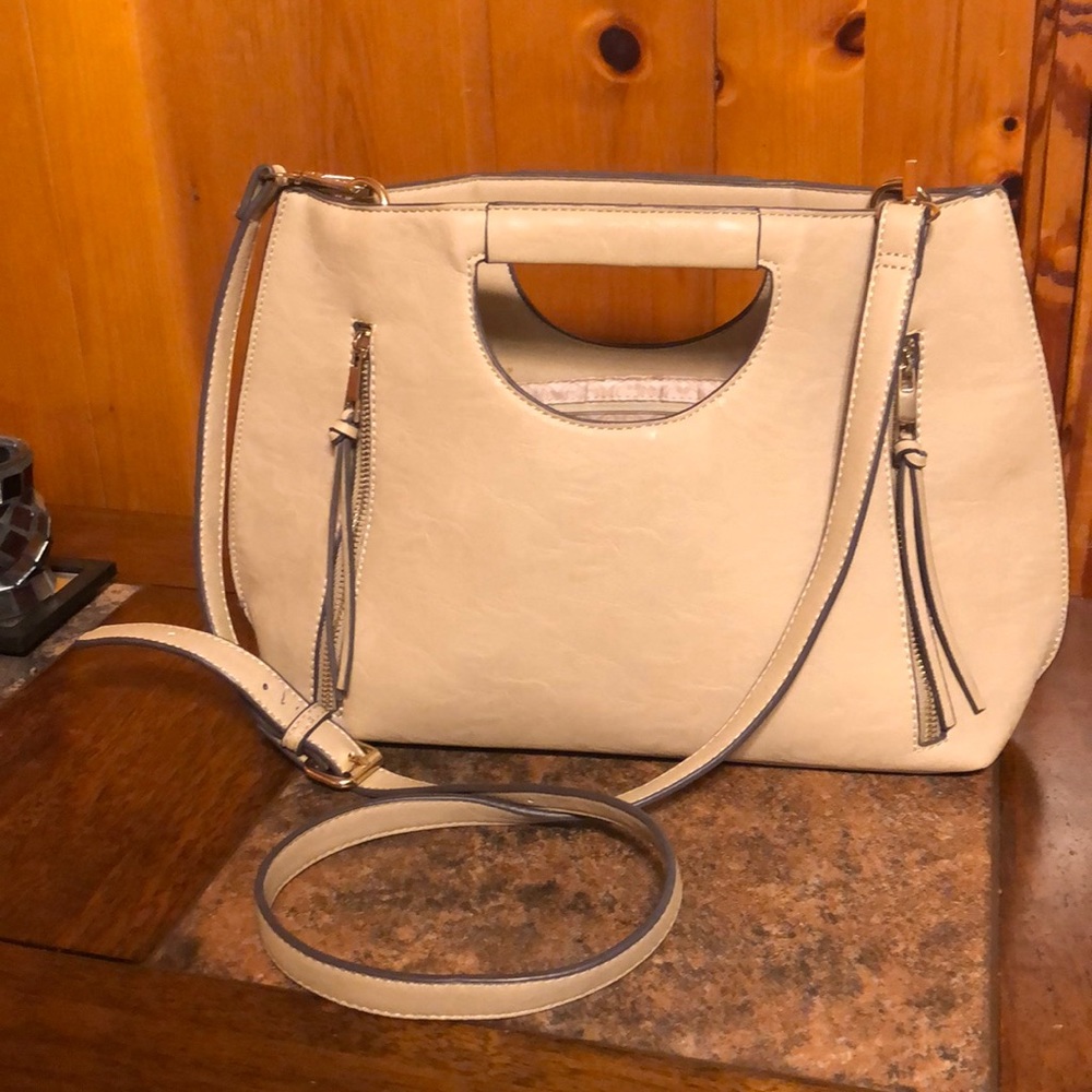 Charming Charlie purse !